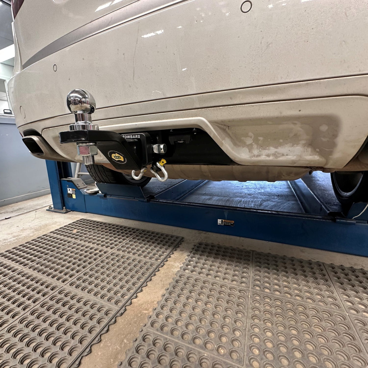 Porsche Cayenne Gen 2 SUV 01/2010 - 02/2018 - Towbar Kit