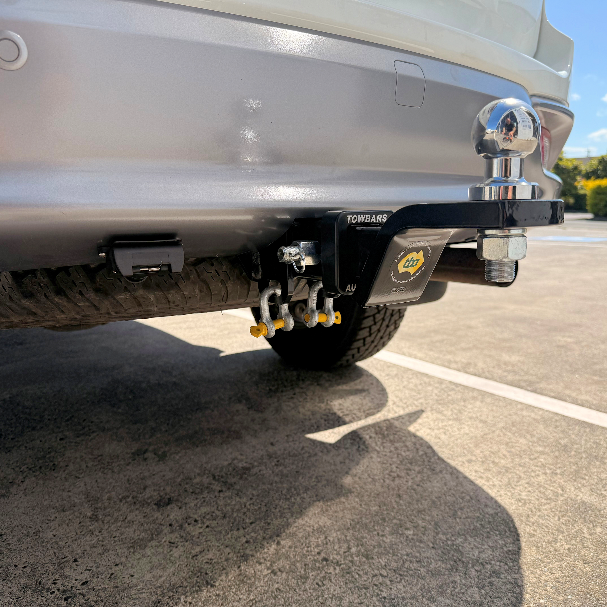 Isuzu MU-X SUV 02/2017 - 06/2020 - Towbar Kit