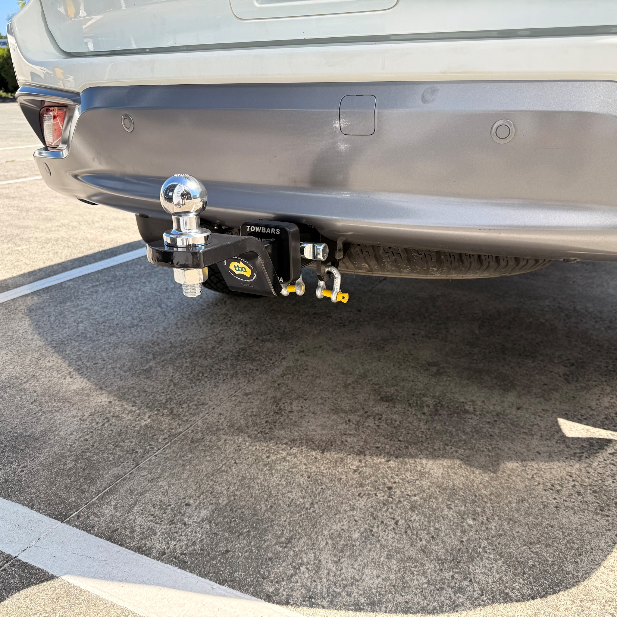 Isuzu MU-X SUV 02/2017 - 06/2020 - Towbar Kit