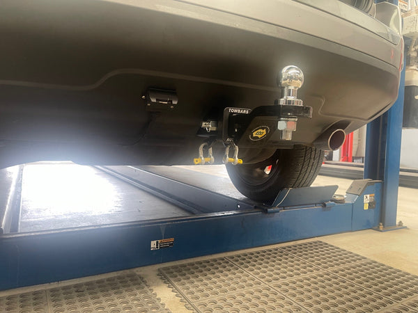 Jeep Compass SUV 03/2007 - 08/2017 - Towbar Kit