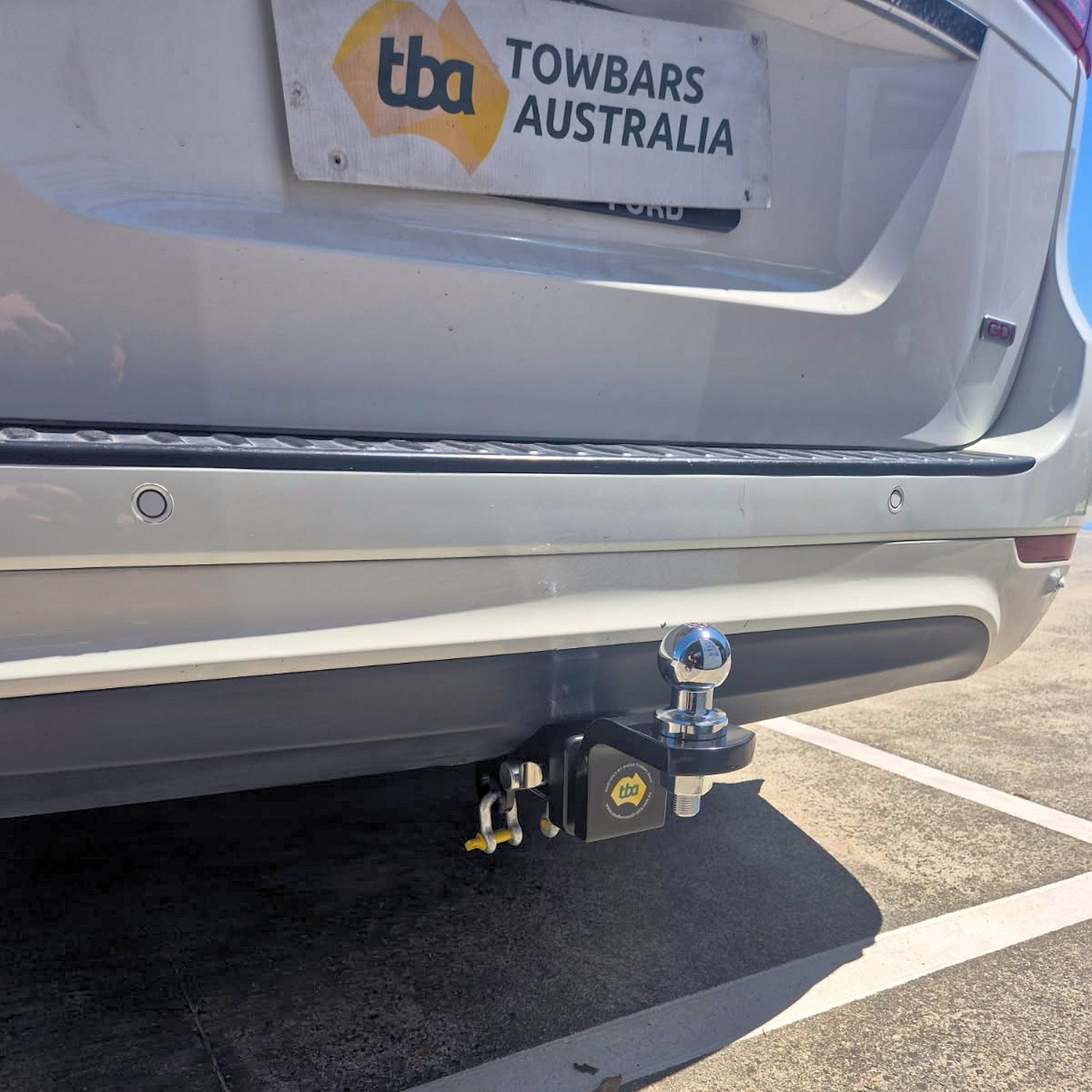 Kia Carnival YP People Mover 03/2015 - 02/2018 - Towbar Kit