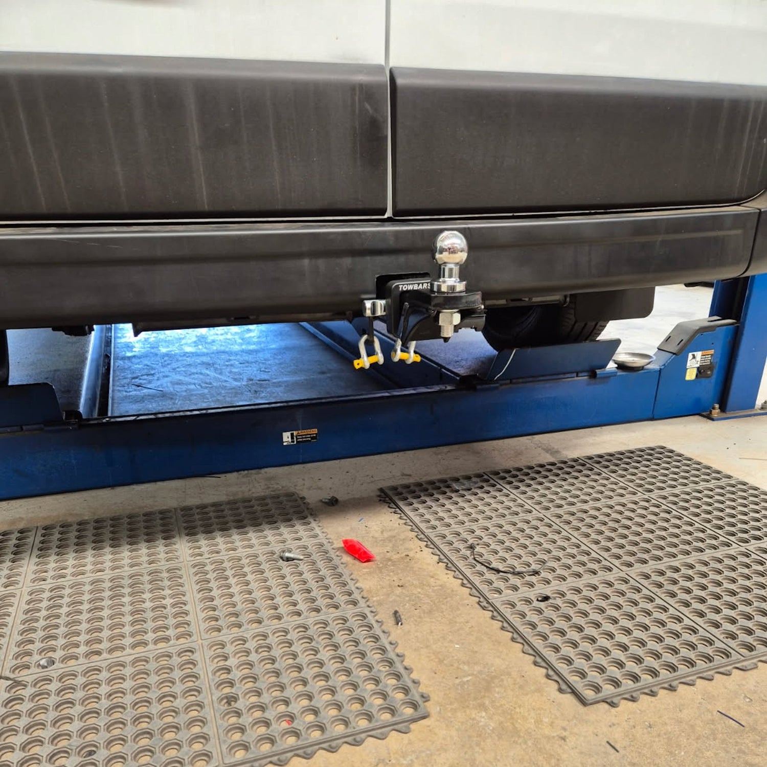 Renault Master FWD X62 Van 10/2011 - On (Not Dual Rear Wheel or RWD) - Towbar Kit