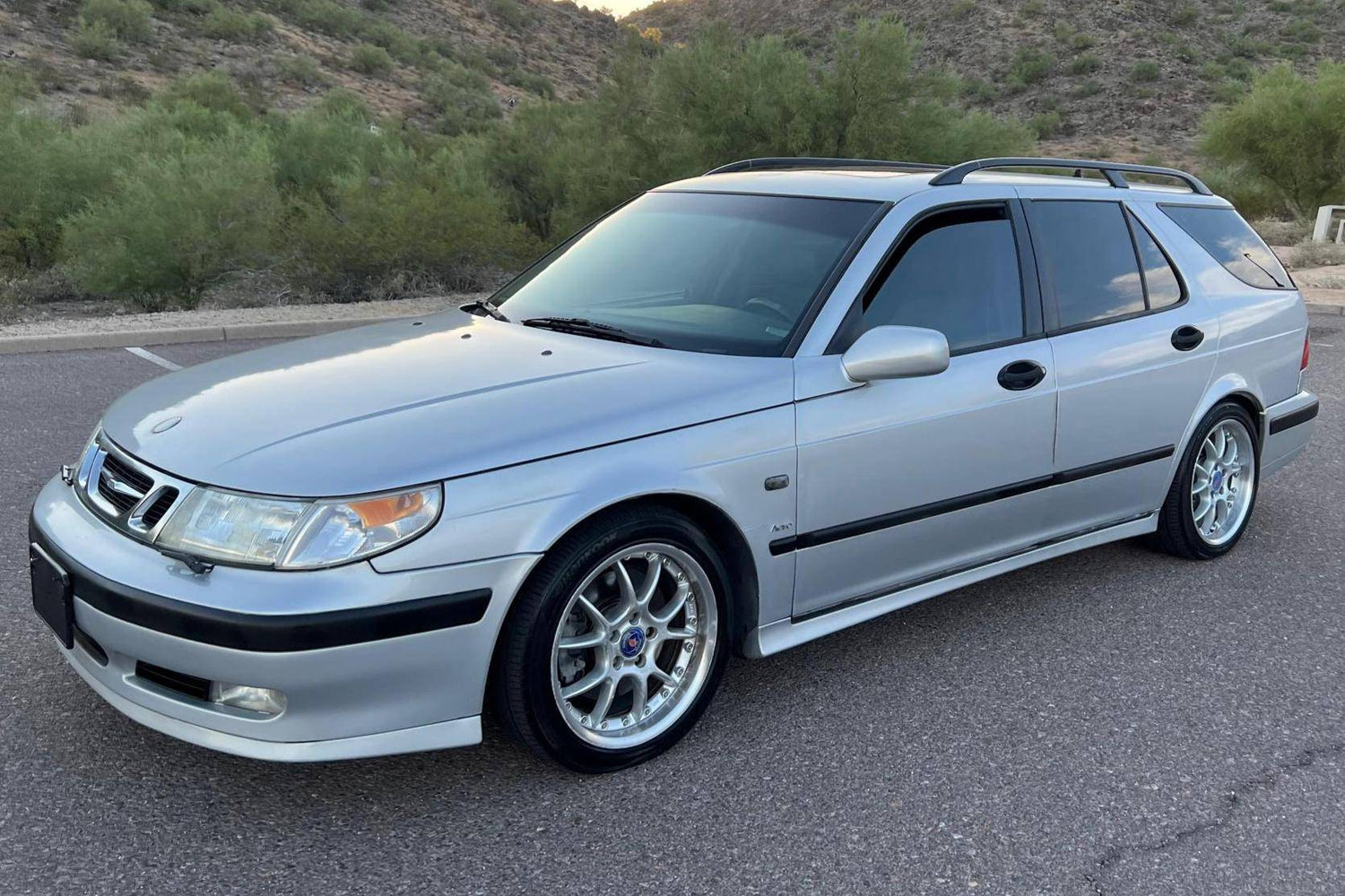 Saab 9-5 Wagon 01/1997 - 05/2011 - Towbar Kit