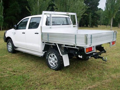 Toyota HiLux 4wd Cab Chassis Without Bumper 04/2005 - 08/2015 - Towbar Kit
