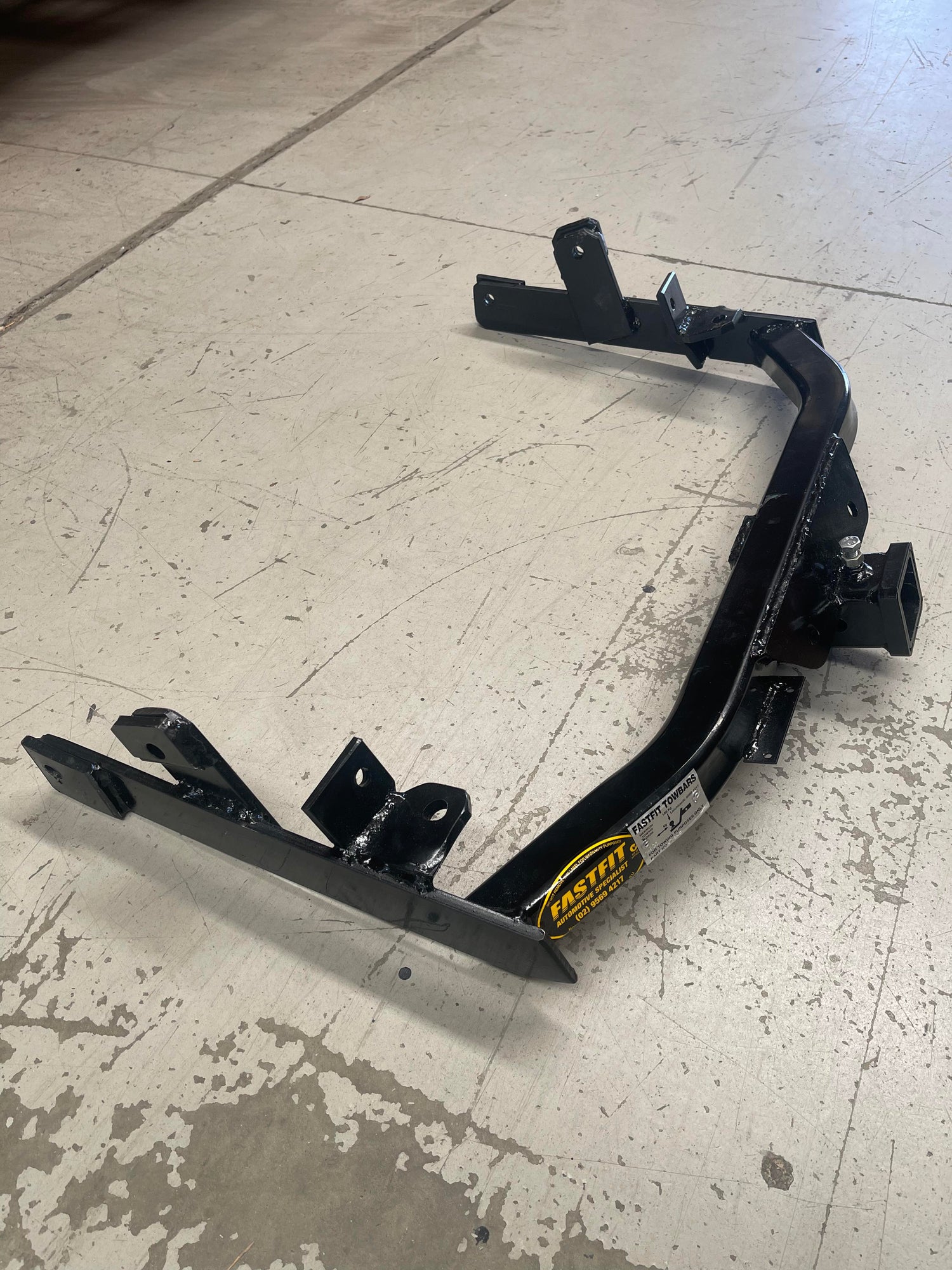 Mitsubishi Delica Shuttle Nose People Mover 01/1994 - 12/2007 - Towbar Kit
