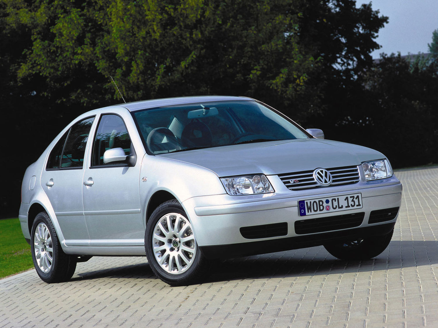 Volkswagen Bora Sedan 12/1999 - 01/2006 (Not AWD) - Towbar Kit