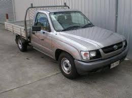 Toyota HiLux 2wd Cab Chassis Tub Body Without Bumper 10/1983 - 03/2005 - Towbar Kit