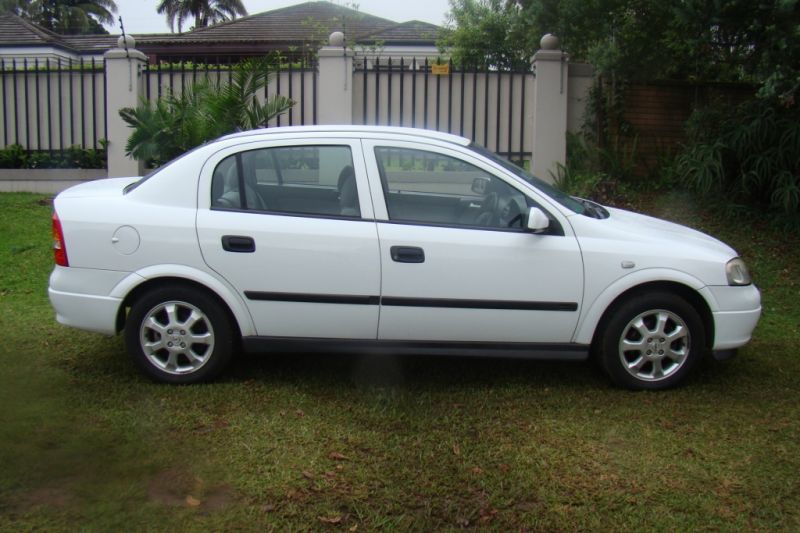 Holden Astra TS Sedan 09/1998 - 06/2004 - Towbar Kit