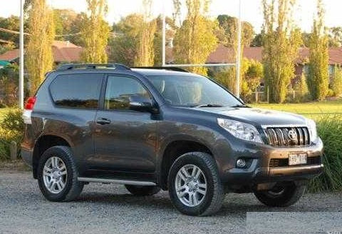 Toyota Prado 3 Door SUV 12/2017 - 07/2024 (Spare Wheel on Rear Door) - Towbar Kit