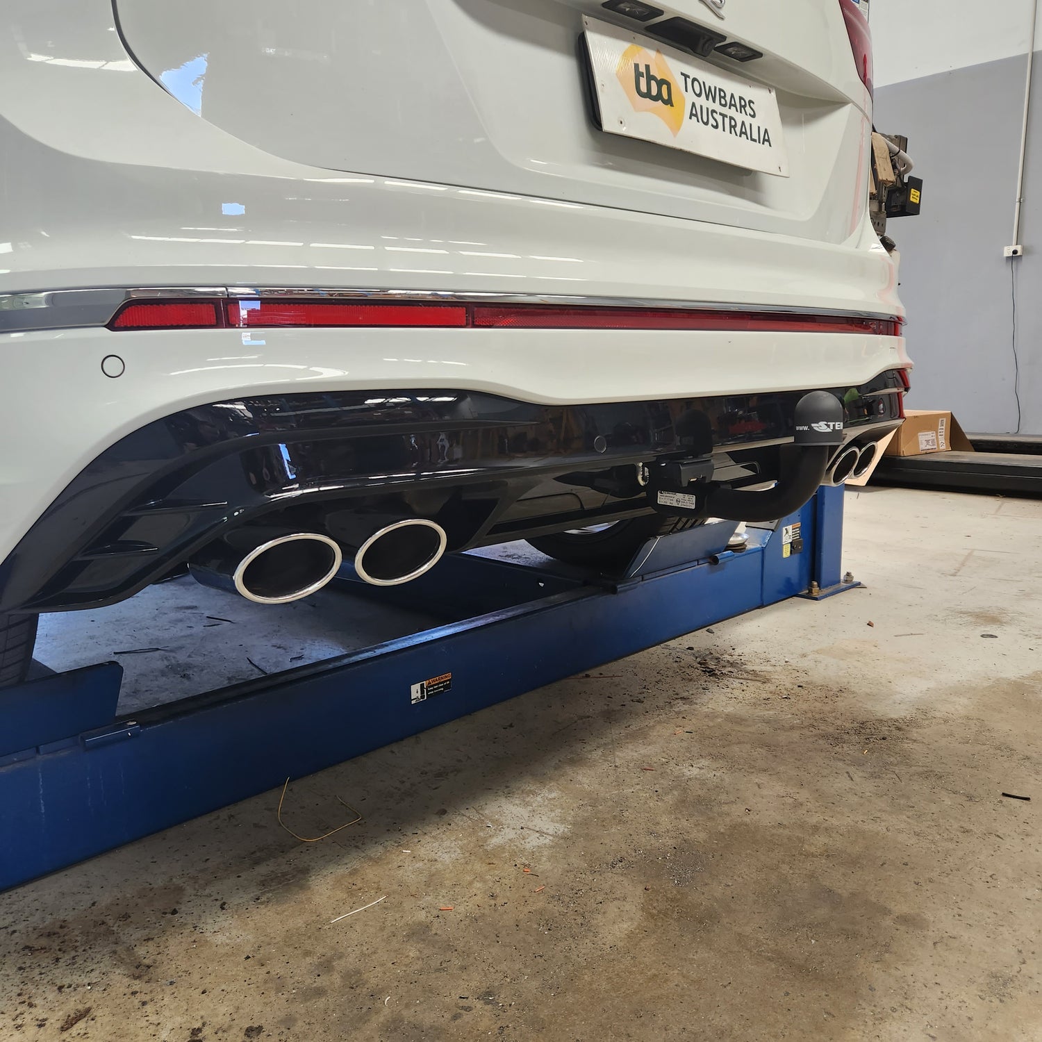 Volkswagen Tiguan SUV 06/2016 - 01/2024 (Fits AdBlue) - Towbar Kit