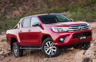 Toyota HiLux 2wd & 4wd Styleside Tub Body With Factory Towbar 09/2015 - On - Towbar Kit