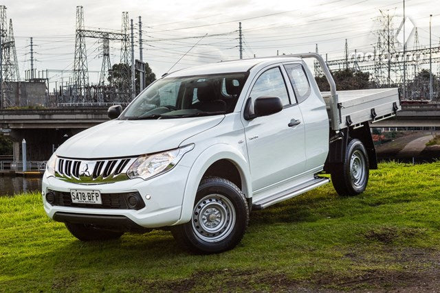Mitsubishi Triton 2wd Cab Chassis No Bumper 05/2015 - 10/2018 - Towbar Kit