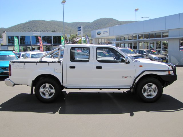 Nissan Navara D22 2wd & 4wd Tub Body With & Without Bumper 04/2009 - 02 ...