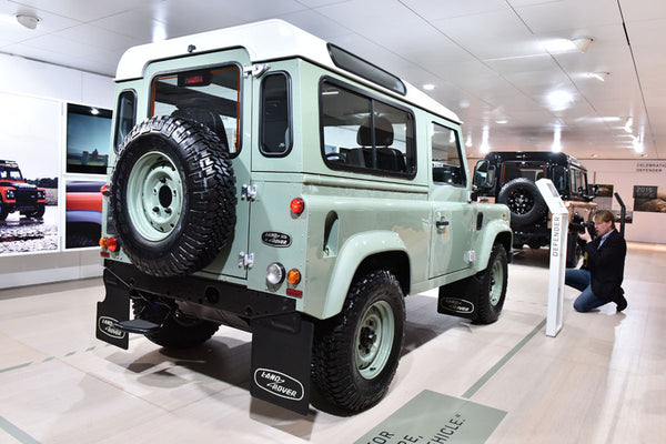 Land Rover Defender 90 SUV 09/2010 - 06/2020 (Fits with original step) - Towbar Kit